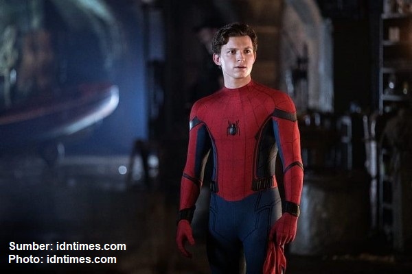 Tom Holland akan tetap menjadi spiderman 